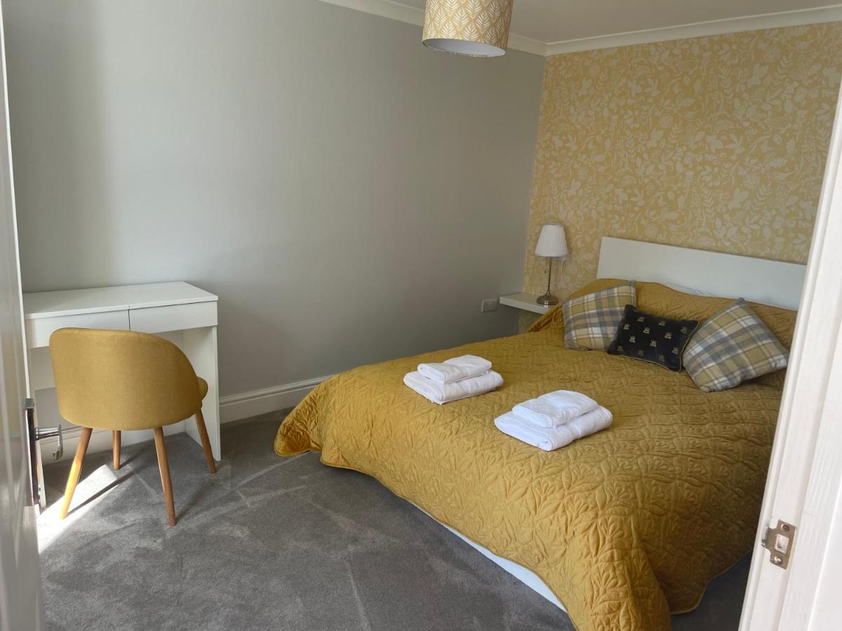 Immaculate One Bedroom Home With Private Parking Swansea Ngoại thất bức ảnh