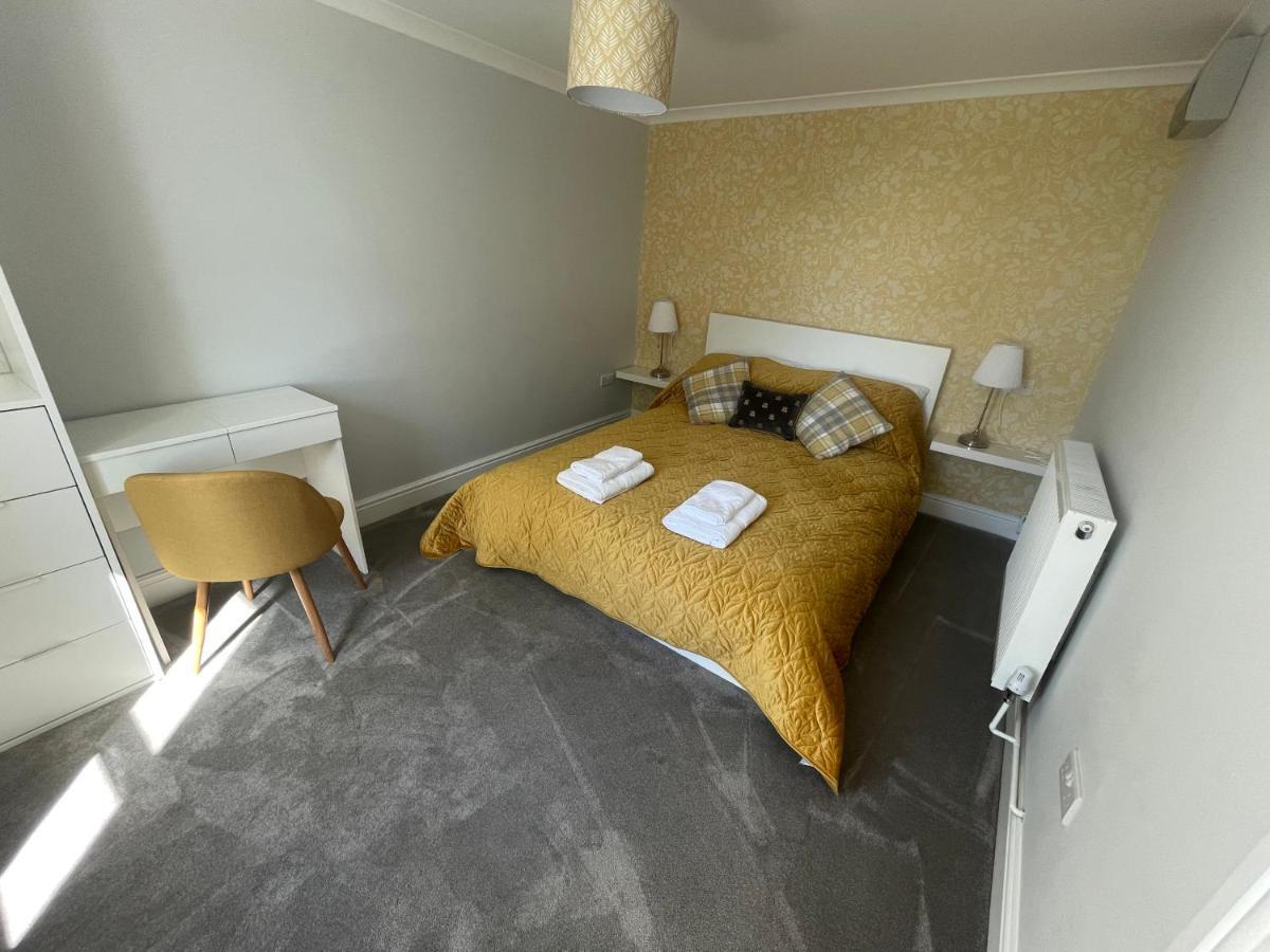 Immaculate One Bedroom Home With Private Parking Swansea Ngoại thất bức ảnh